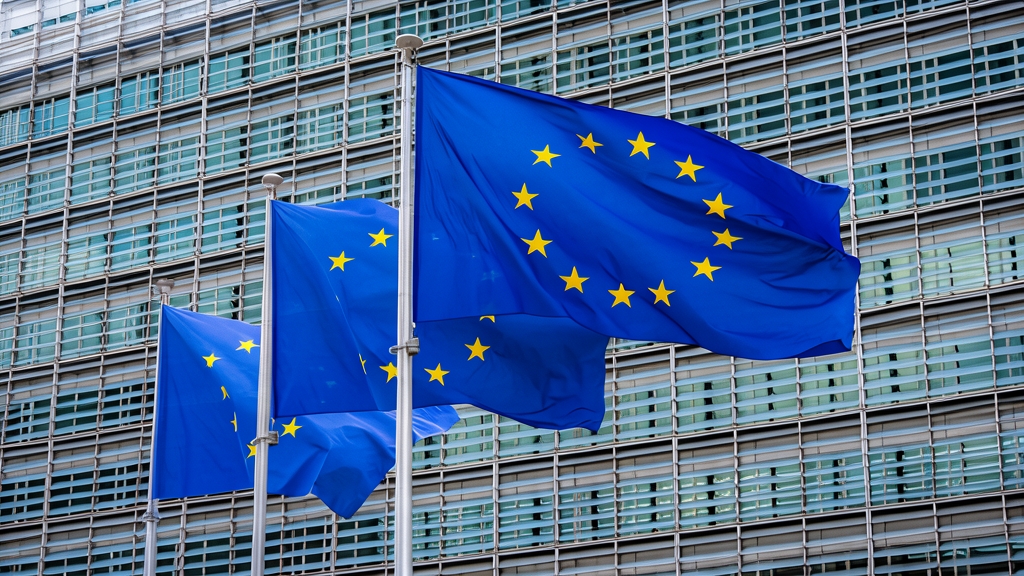Sede de la Comisión Europea con elementos de supervisión financiera